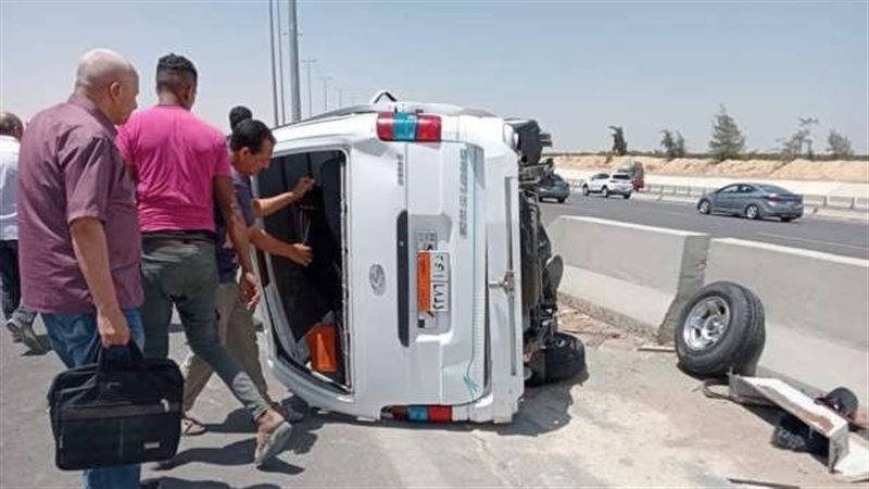  إنقلاب ميكروباص