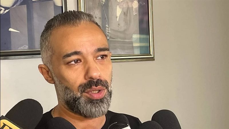 المايسترو مصطفى حلمي