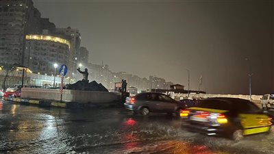 صقيع وأمطار ورياح، استمرار سوء الأحوال الجوية في الإسكندرية ليلا 