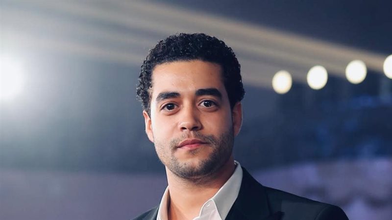 خالد انور، فيتو 