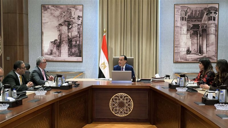 اجتماع برئاسة الدكتور