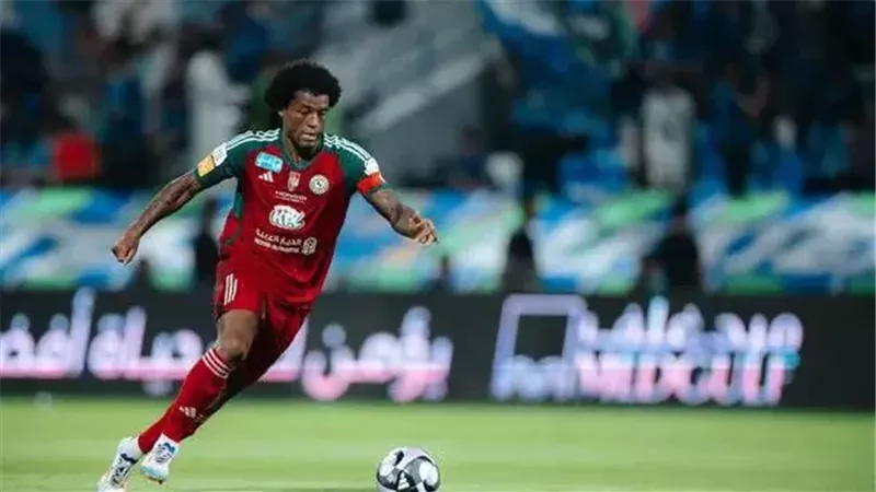 فينالدوم، فيتو 