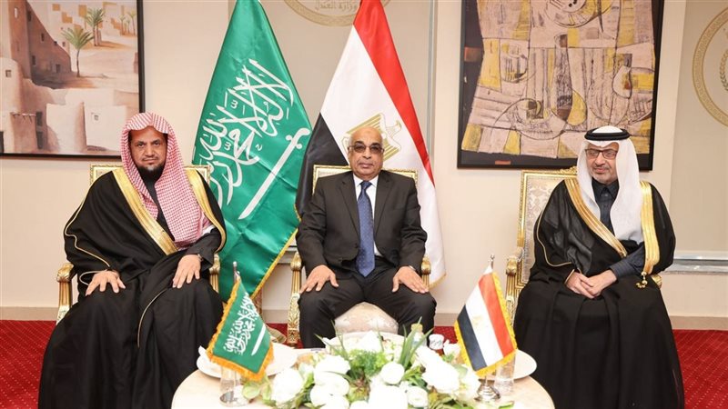 وزير العدل يستقبل