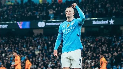 نجم ليفربول السابق يتهم هالاند بالهروب من مباراة ريال مدريد
