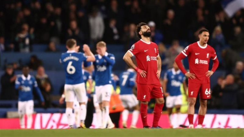 ليفربول، فيتو