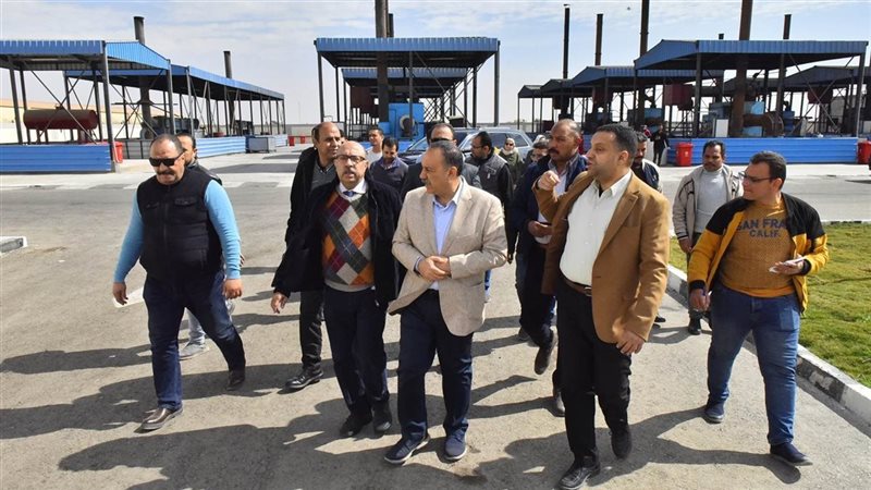 محافظ أسيوط يتفقد