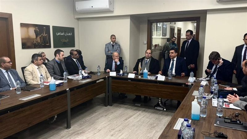 ندوة حول قانون وسياسات