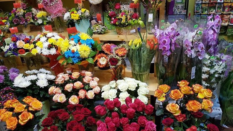 محلات الورد تستعد