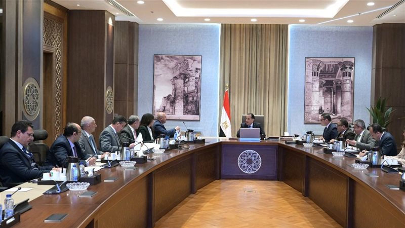 اجتماع برئاسة الدكتور