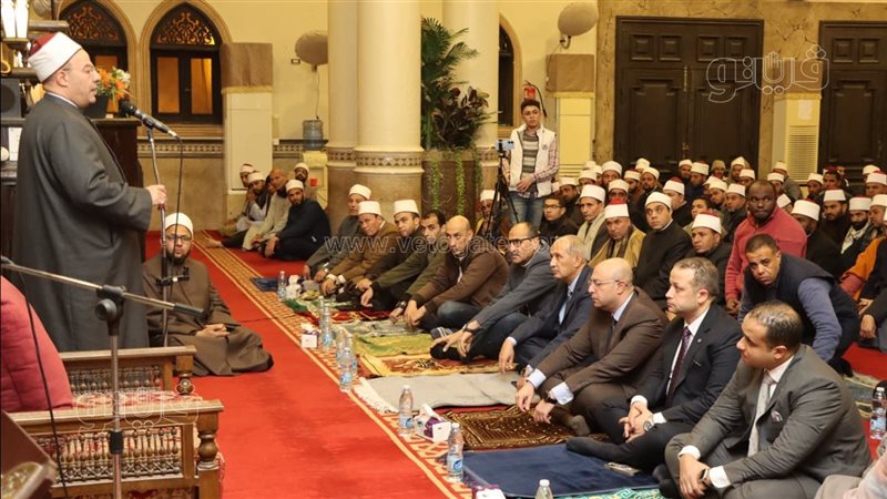 محافظ بني سويف يشهد