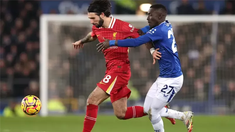 مباراة ليفربول وإيفرتون،