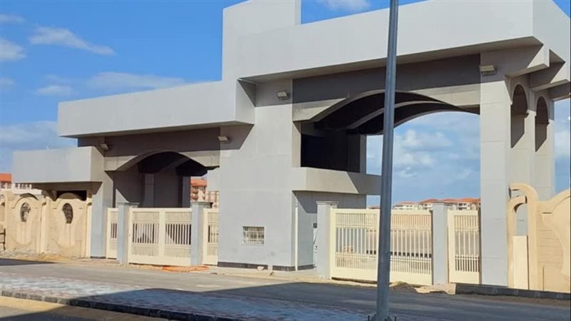 بوابة نادي دمياط