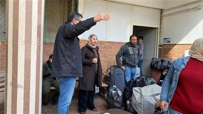 خروج 16 مريضا فلسطينيا بعد تعافيهم من مستشفى الحميات بدمياط