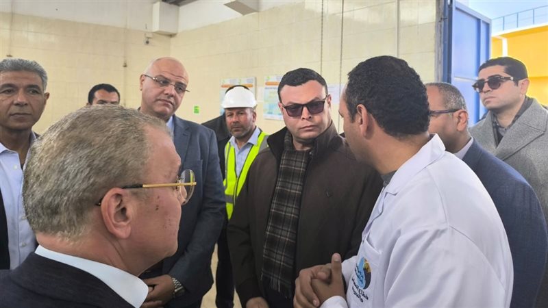 وزير الاسكان خلال