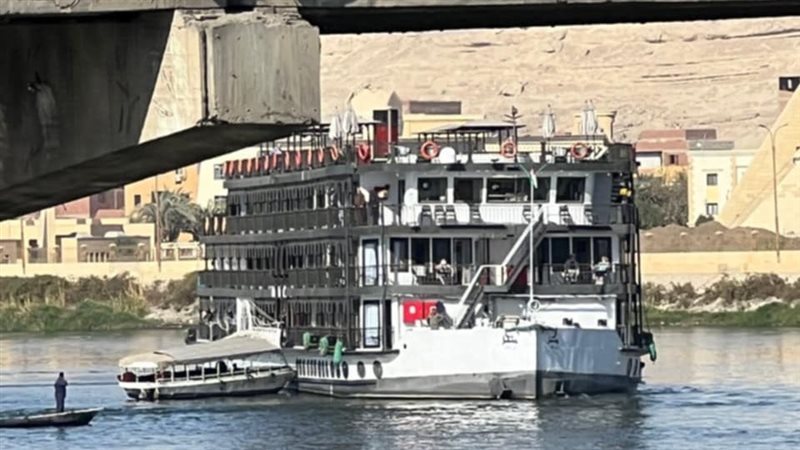 حريق محدود بباخرة