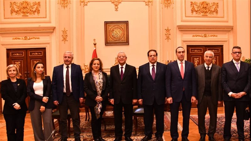 مجلس النواب يستقبل