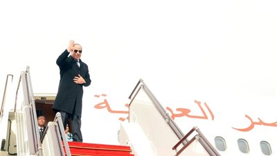 السيسي يزور مدريد.. الرئيس يلتقي ملك ورئيس وزراء إسبانيا وممثلي بعض الشركات الكبرى.. يشارك في فعالية اقتصادية مع مجتمع الأعمال.. وتوقيع اتفاق ترفيع العلاقات إلى مستوى الشراكة الاستراتيجية