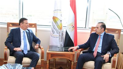 وزيرا الزراعة والشئون النيابية يبحثان ملامح قانون عمل التعاونيات الزراعية
