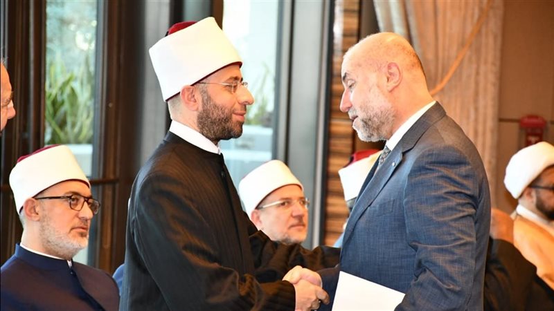وزير الأوقاف يشارك