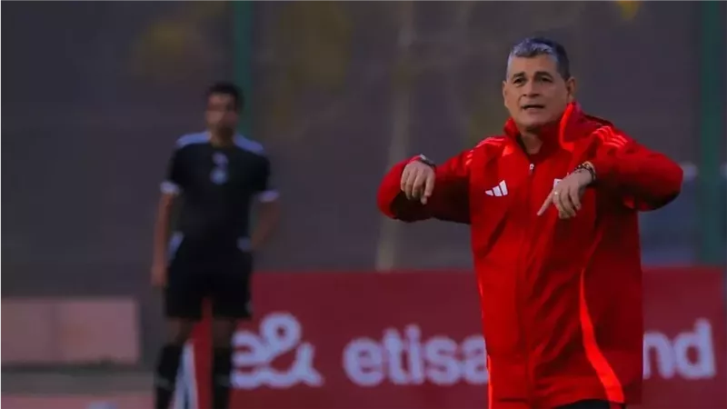 أوسكار رويز رئيس