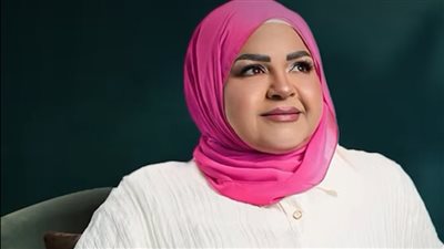 حنان ماضي تحتفل بأغنيتها الجديدة كسبنا مشاعرنا (فيديو)