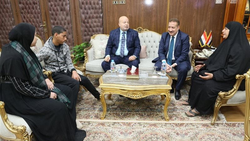  المهندس ناصر أبو