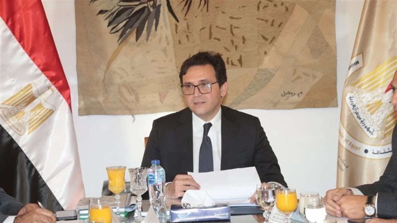 وزير الثقافة، فيتو