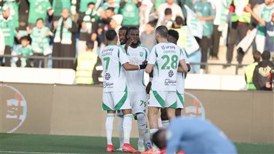 أهلي جدة بالقوة الضاربة أمام الرياض بالدوري السعودي 