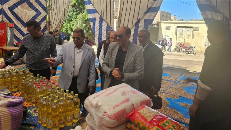 أثناء الافتتاح 