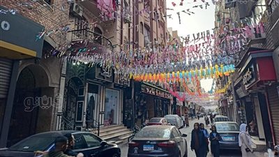 شوارع الأقصر تتجمل بزينة رمضان استقبالًا للشهر الكريم (فيديو)