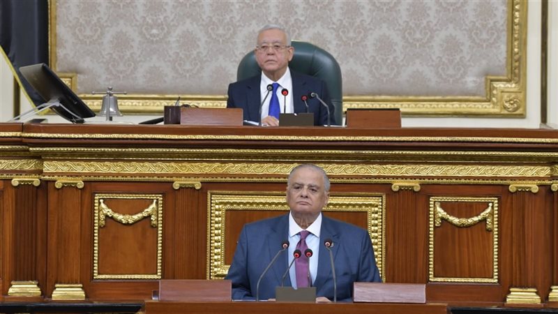 مناقشة مشروع قانون