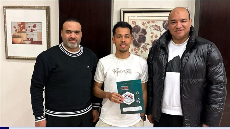 التونسي رشاد العرفاوي،