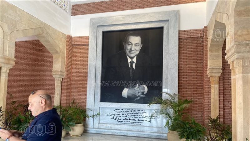 ضريح مبارك 