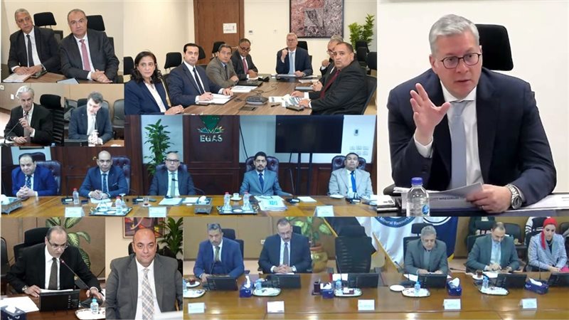 بدوي وقيادات من البترول