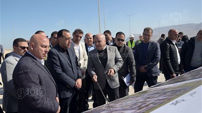 رئيس الوزراء يتابع أعمال تطوير ميناء السخنة، ويؤكد: نعمل على سرعة التنفيذ