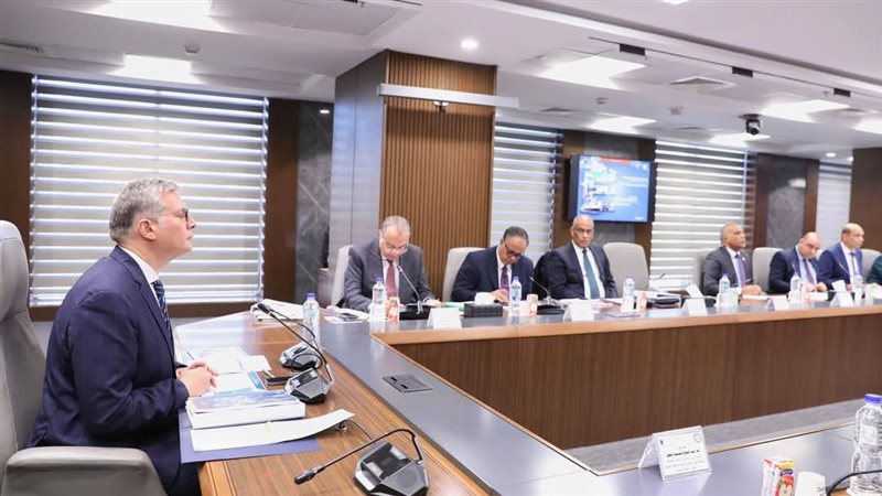 بدوي خلال اللقاء،فيتو