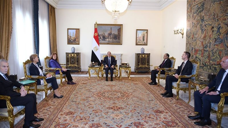 السيسي مع مفوضة الإتحاد