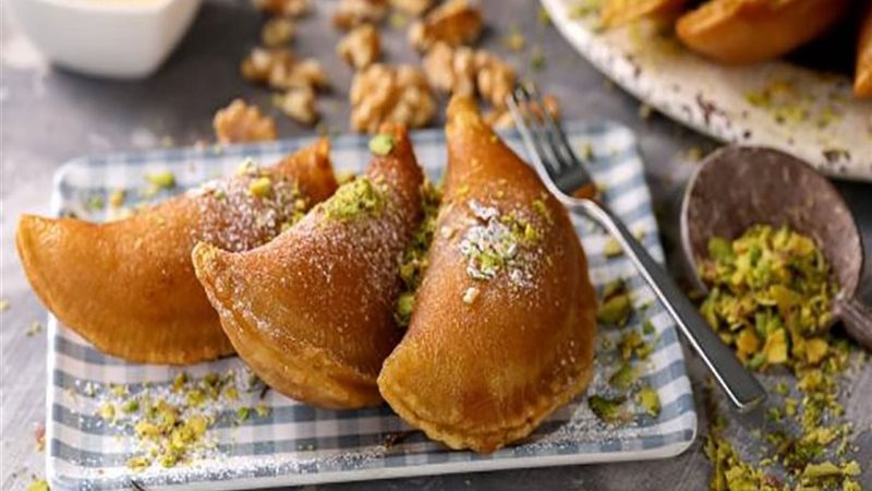 تفسير رؤية القطايف