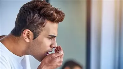 أسباب روائح الفم الكريهة على حسب كل نوع