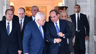  السيسي لأبو مازن، مستمرون لضمان تنفيذ اتفاق وقف إطلاق النار بمراحله الثلاث