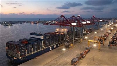 انتظام حركة الملاحة وتداول البضائع بميناء الإسكندرية خلال 24 ساعة  