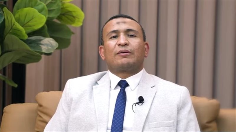  الدكتور خالد عبد