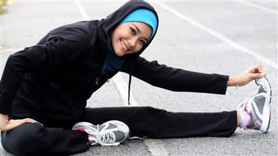 فوائد ممارسة الرياضة في رمضان للصائمين ومتى يجب التوقف عنها (فيديو)