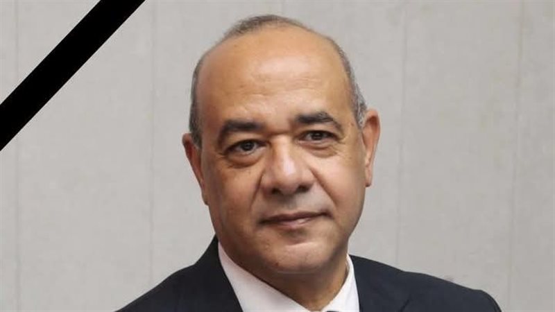 وزير الصحة ينعي مدير