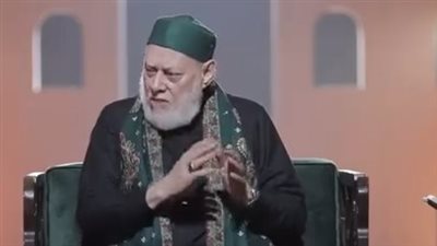فتاة تسأل: هل الصلاة بدون إسدال ولا خمار صحيحة؟ علي جمعة يجيب