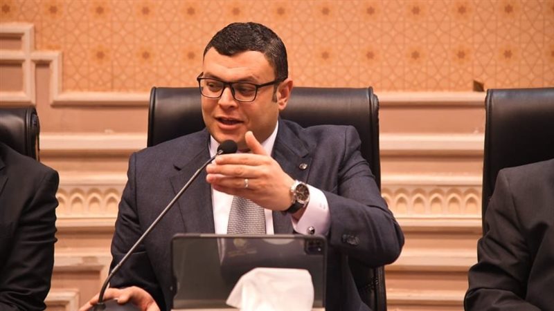 وزير الاسكان