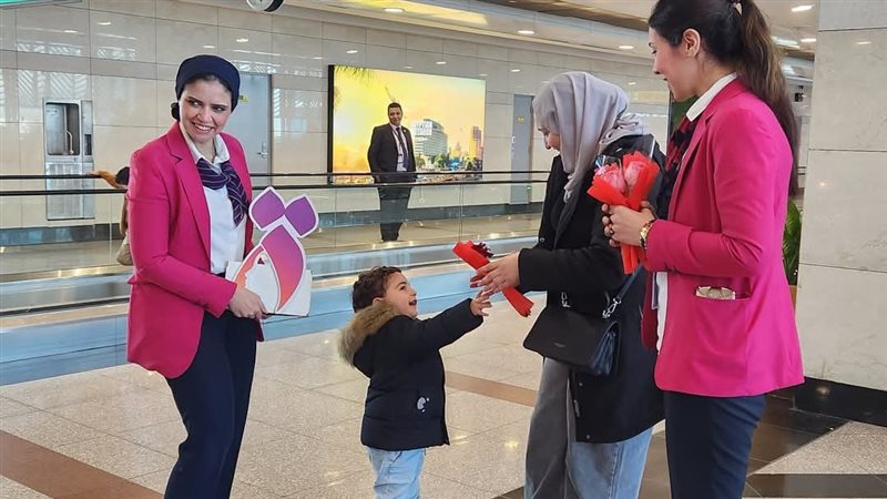 مطار القاهرة، فيتو