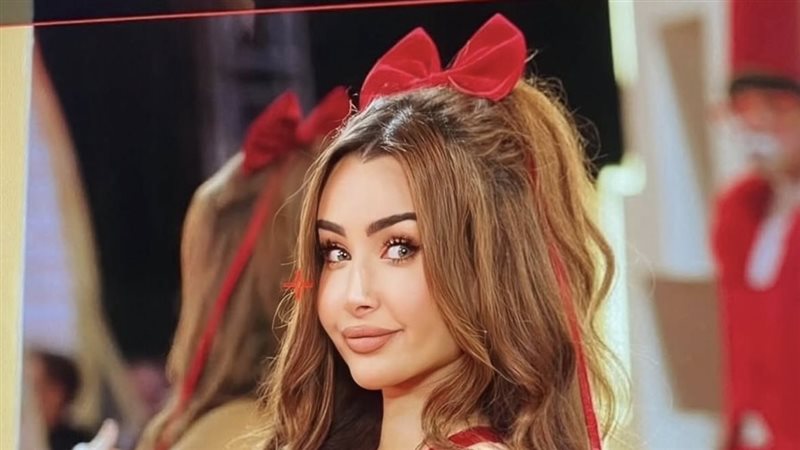 هنا الزاهد