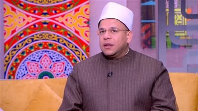 أسامة قابيل: إعطاء الزوجة عيدية ليس بدعة ويؤجر الزوج عليها تقديرا لتعبها في رمضان