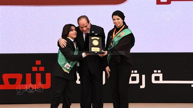 محافظ الغربية يهنئ